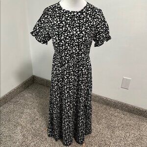 ❤️ SHEIN Short Sleeve Floral Midi Dress